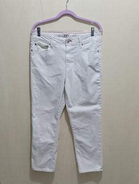 EV1 Maddy Straight Leg | White Denim Jeans | Womens  Sz 12 |Summer Chic
